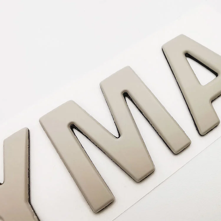 3D Chrome hopea pehmeä etiketti tarra