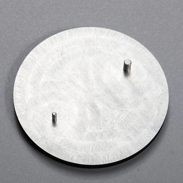 Logo metalliset etiketit