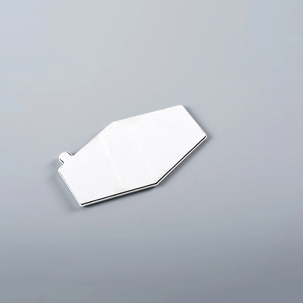 Metallinen logo Premium-pakkauksiin
